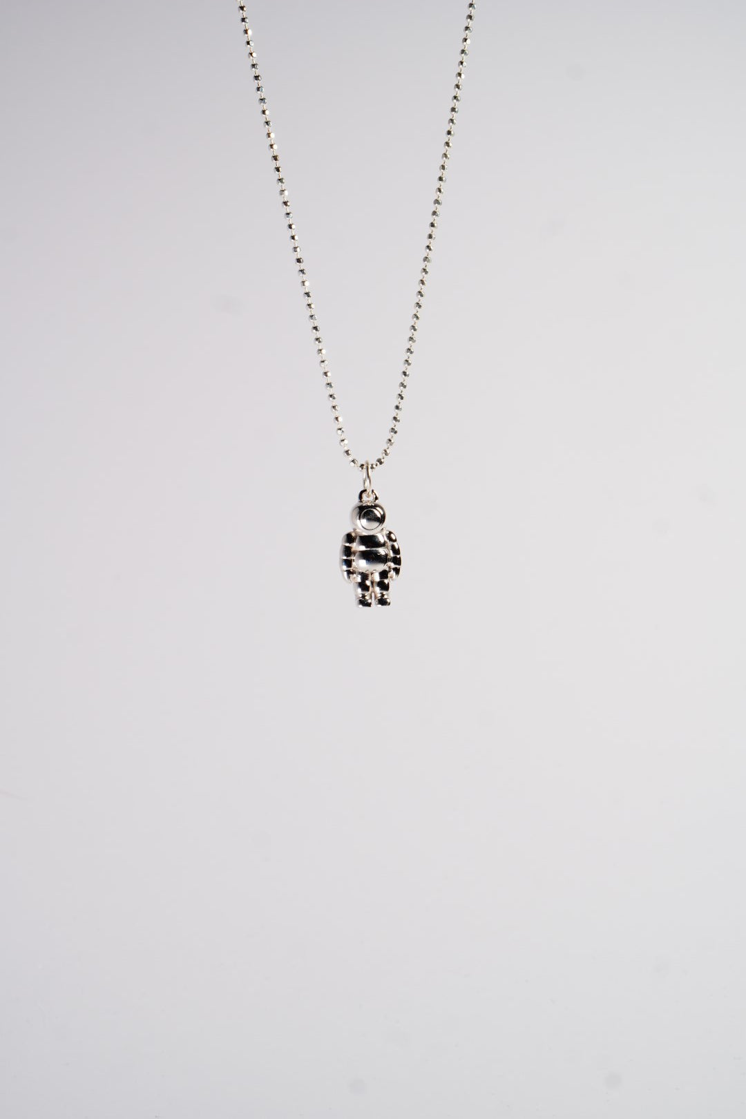 Necklace Explorer
